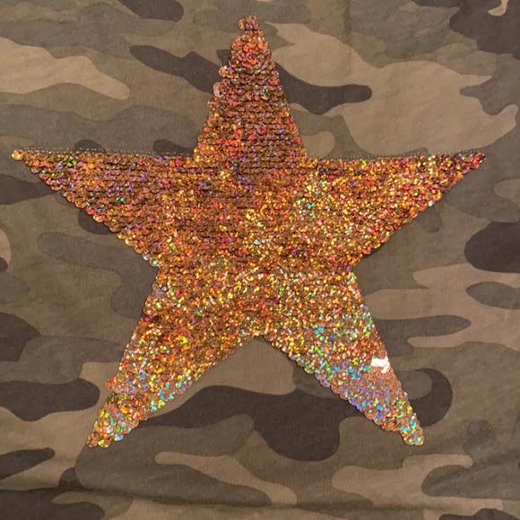 🌸NWOT-The Children’s Place camo trapeze girls tee - Picture 3 of 4